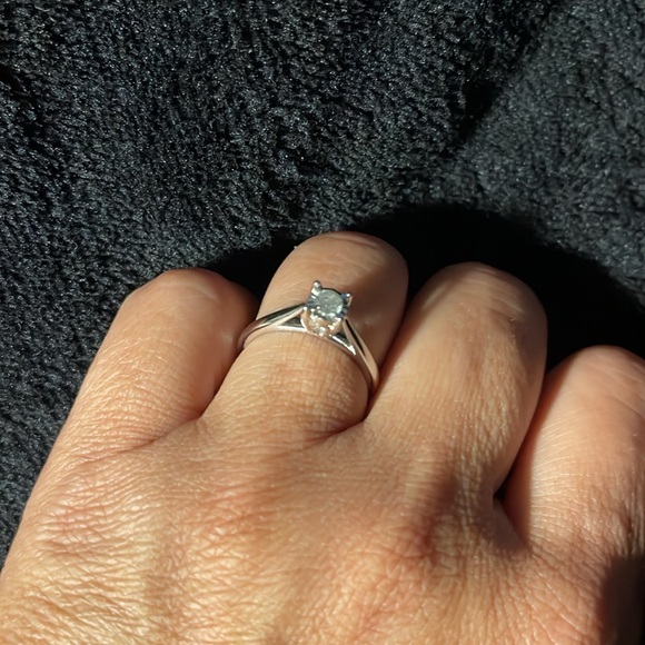 Woman rings - Picture 7 of 8